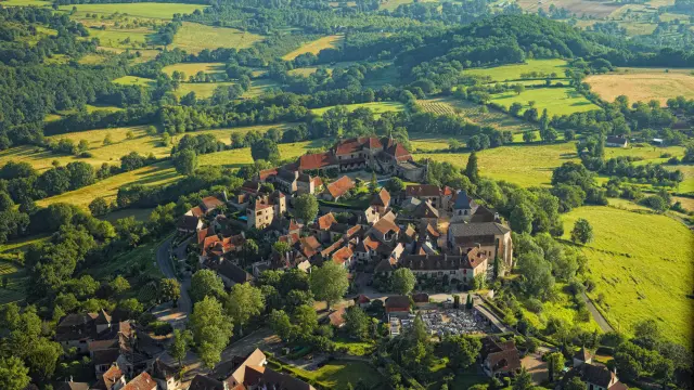 loubressac_parmi_les_plus_beaux_villages_de_france_0.jpg