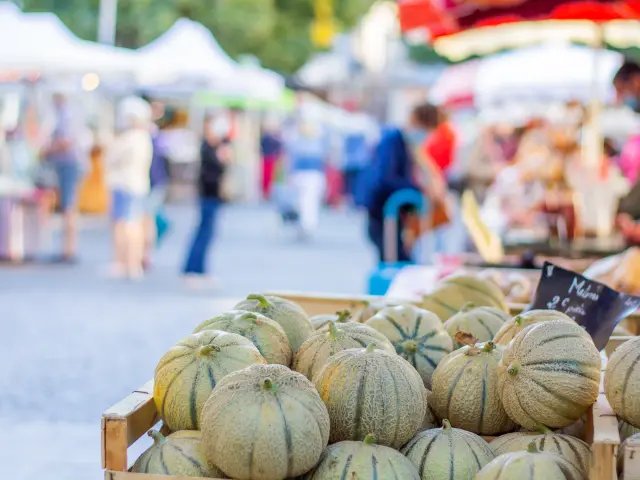 Melons sur le marché