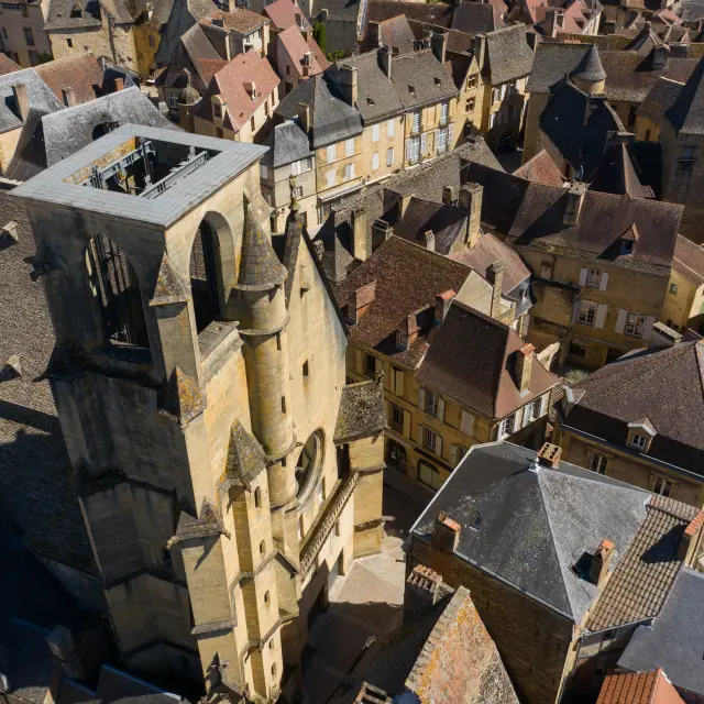 6054 Ville De Sarlat La Caneda Dordogne Libre