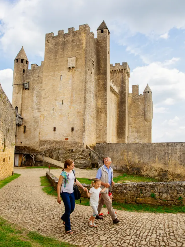 605 Chateau De Beynac Les Conteurs