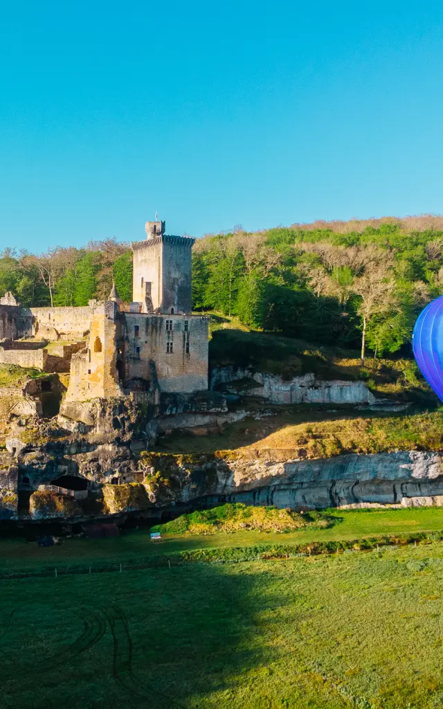 3099 Activites Au Chateau De Commarque Les Conteurs 1