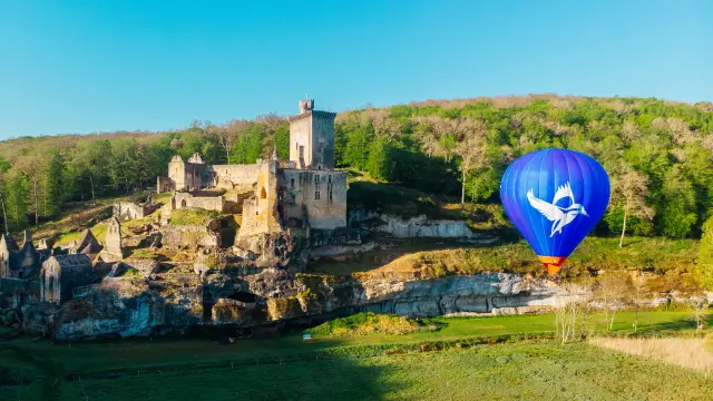 3099 Activites Au Chateau De Commarque Les Conteurs 1